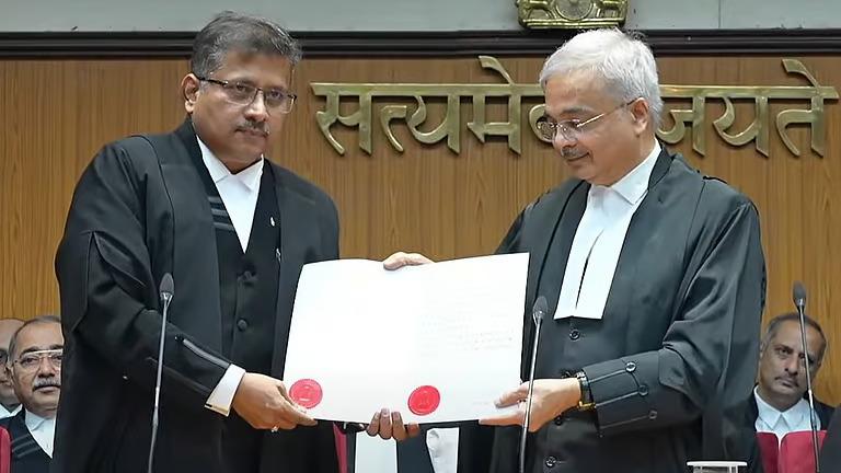 Justice Taj Ali Maulasab Nadaf sworn in as Additional Judge of Karnataka High Court