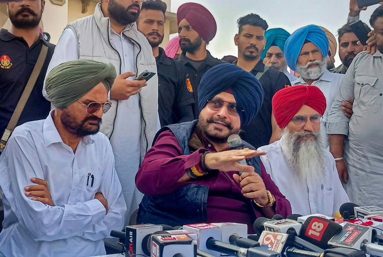 Navjot Sidhu says his security reduced, calls Mann ‘most protected CM’