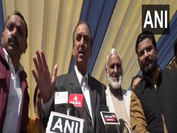 “This isn’t good for democracy,” says Ghulam Nabi Azad on Rahul Gandhi’s disqualification