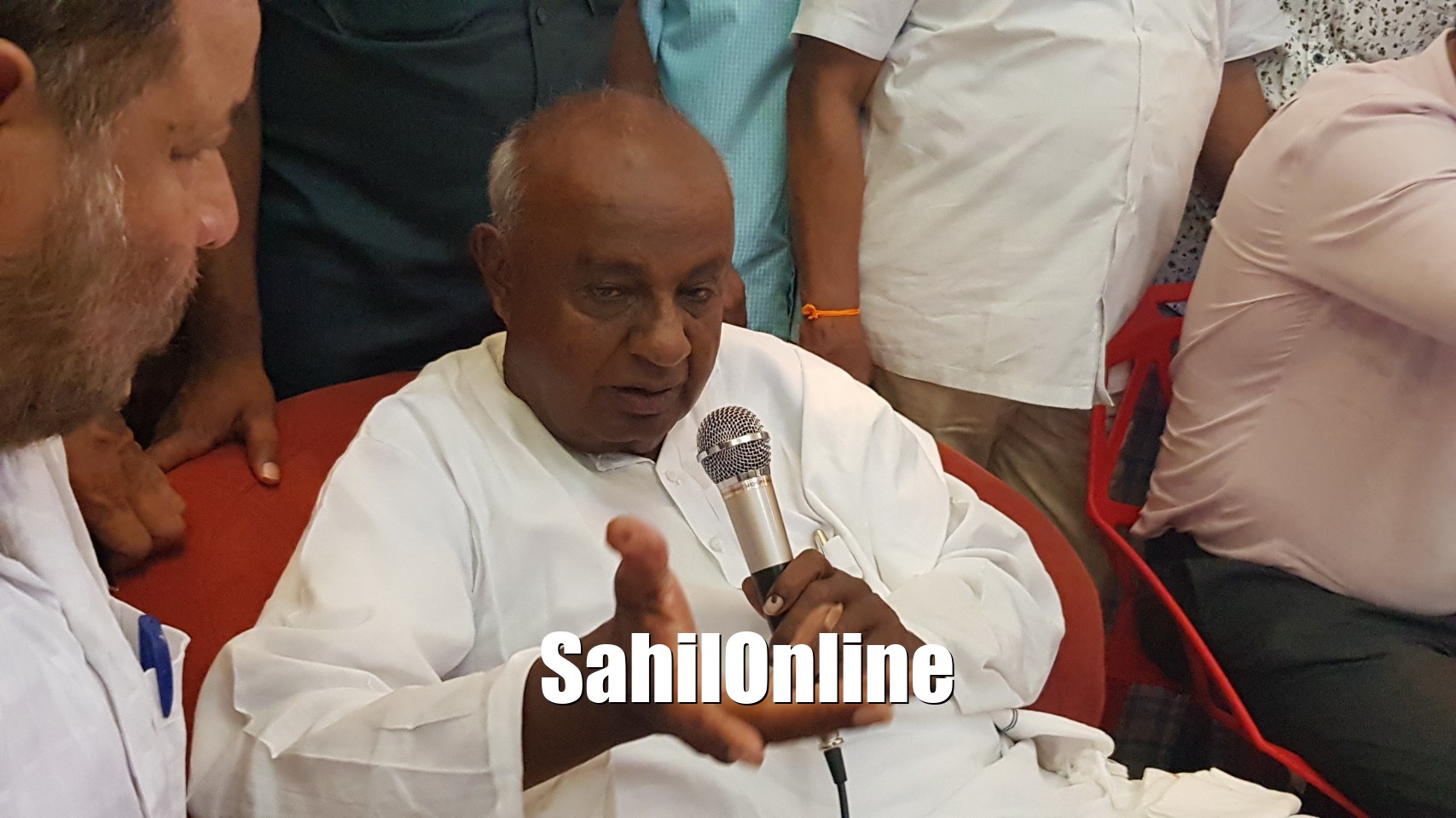 No alliance with Congress : JDS Supremo Deve Gowda