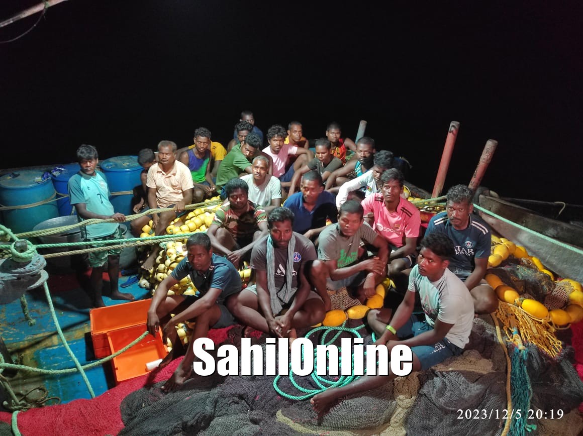 Coast Guard Locates Boat; 26 Fishermen Return Safely to Karwar Harbor